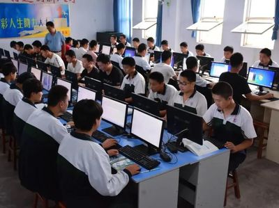 峰峰职教计算机信息技术咨询服务专业招生 开启数字未来，成就IT精英